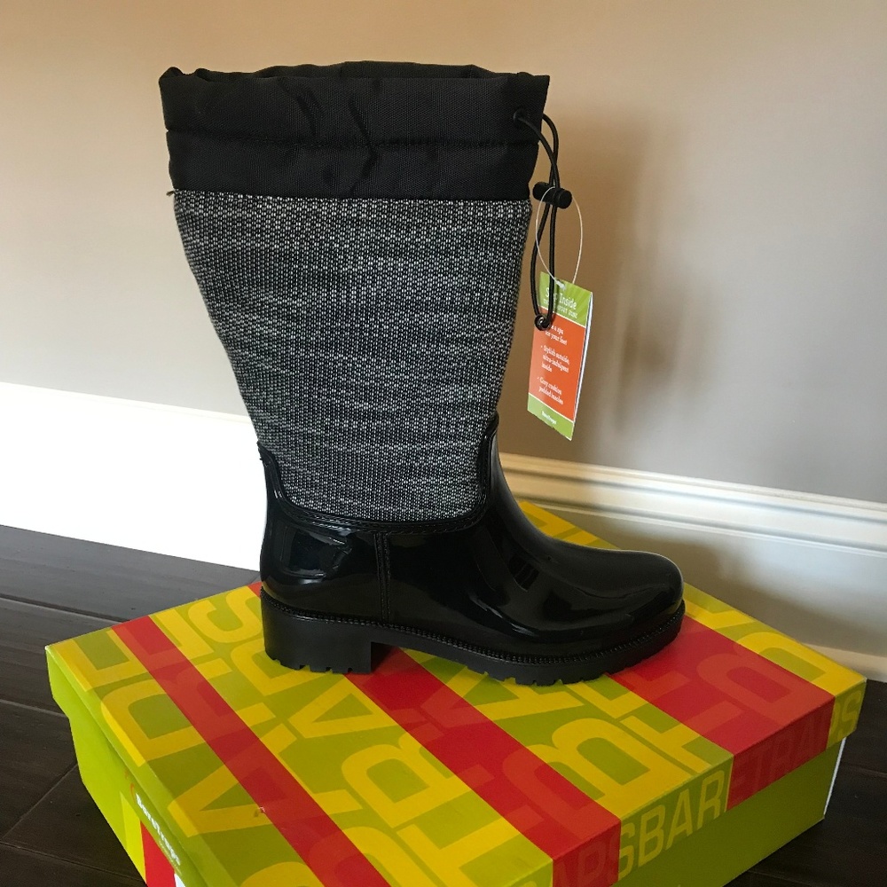 Baretraps "Deedy" Rain Boots